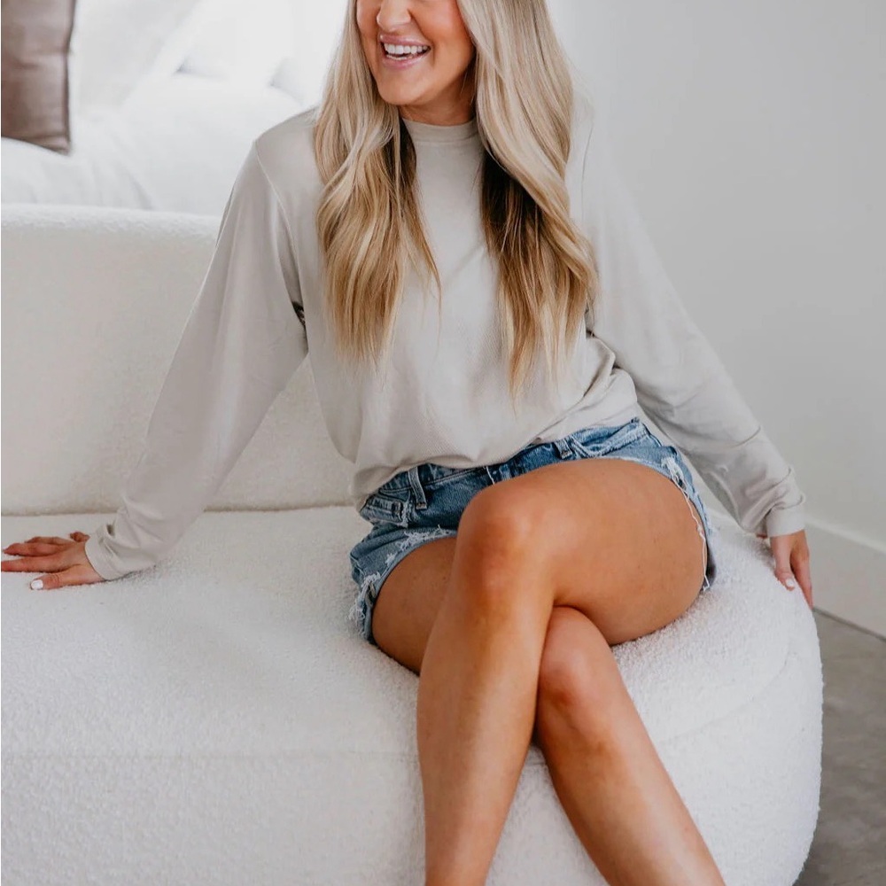 Lily & Lottie Women's Cream Long Sleeve Top - Picture 2 of 5